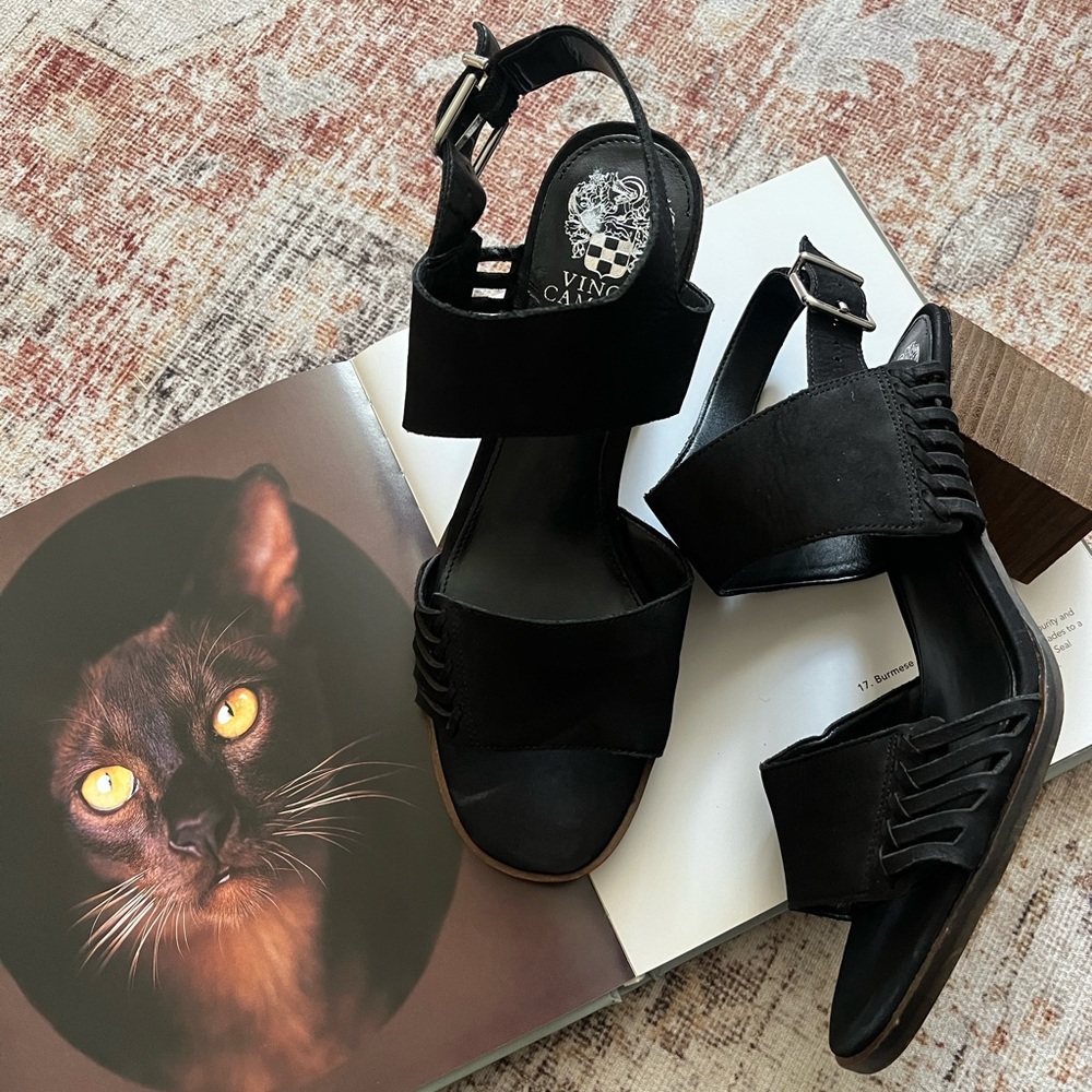 Vince Camuto Elegant Black Sandals